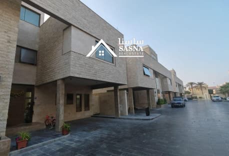 HIGH END 4 MASTER BEDROOMS 2 MONTH FREE