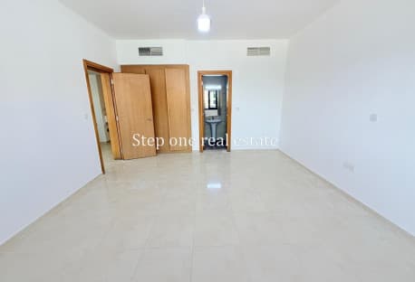 1 BR Apartment in Fox Hills with Landmark View