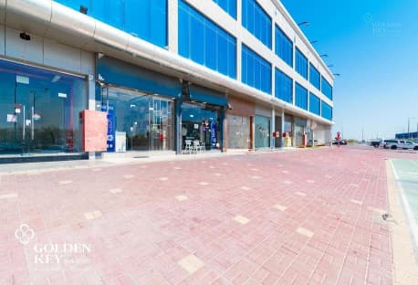 Premium Area ✅ High Traffic | Retail shop