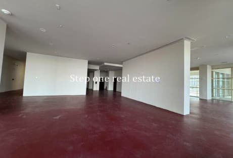 AMAZING SPACE FOR GYM IN PERFECT LOCATION