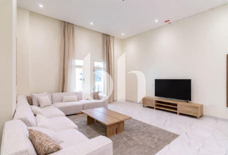 PRIME LOCATION | 2 BEDROOMS | FULLY FURNISHED