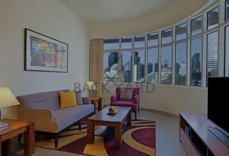 Deluxe Furnished 1BR with Rooftop Pool + Gym