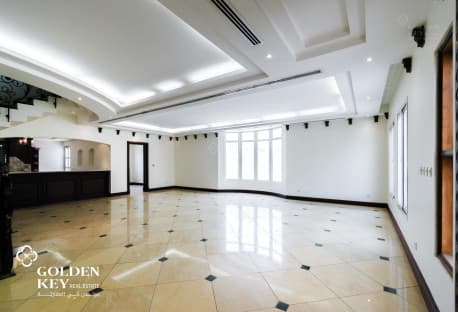 Open Floor Plan ✅ Spacious Balcony | Open Kitchen.