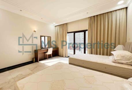 Spacious 5 BR + Maid Villa | Access Beach | Pool
