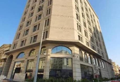 Luxury, fully furnished one-bedroom hotel apartmen