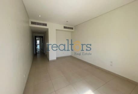 Luxury direct sea 4+Maid villa with private Garden