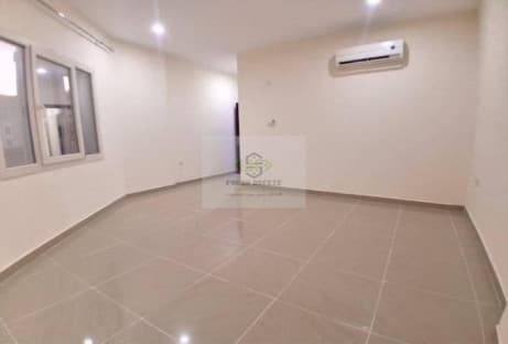 3 bhk unfurnished 1 master bedroom