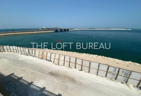 Beachfront 5 BR Villa| Pearl Island| Private Pool