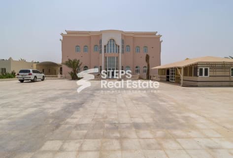 14BR Furnished Villa with Spacious Yard for Sale