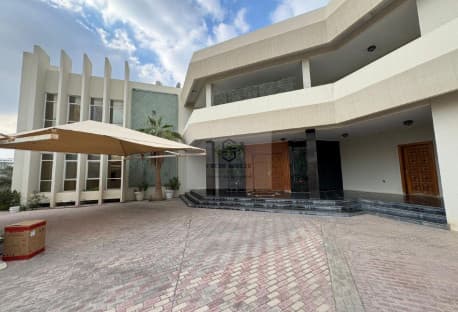 STAND-ALONE VILLA-DRIVER ROOM-MAID ROOMS IN HILAL