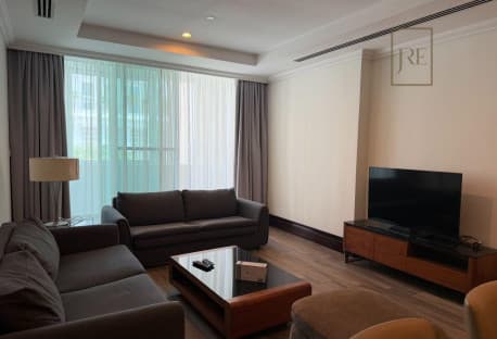 Spacious Furnished 1 BR Bills Included The Pearl