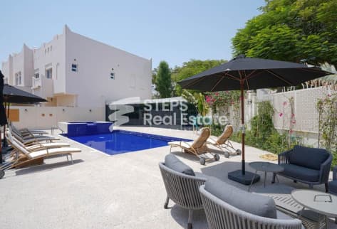 Spacious 4-BHK Compound Villa in West Bay Lagoon