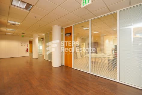 Spacious Offices in West Bay for Rent