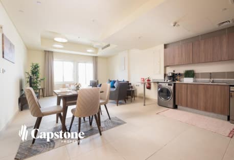 FREEHOLD, SEA VIEW READY APARTMENT