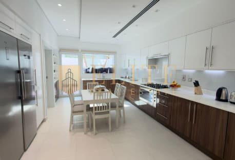 Prestigious 5BR Villa with Amazing Club Amenities