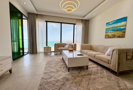 FULL SEA VIEW / ELEGANT ONE BEDROOM / BALCONY