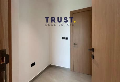 READY TO MOVE|4 + Maid|Private Pool|Title Deed TEr