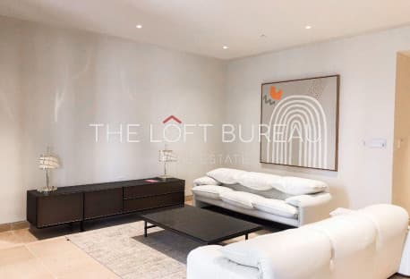 Full-Floor Luxury 4 BR Apartment