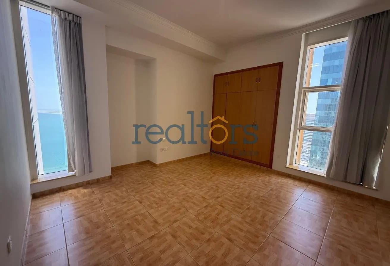 Spacious SF 3BR+Maid Amazing Direct Sea View
