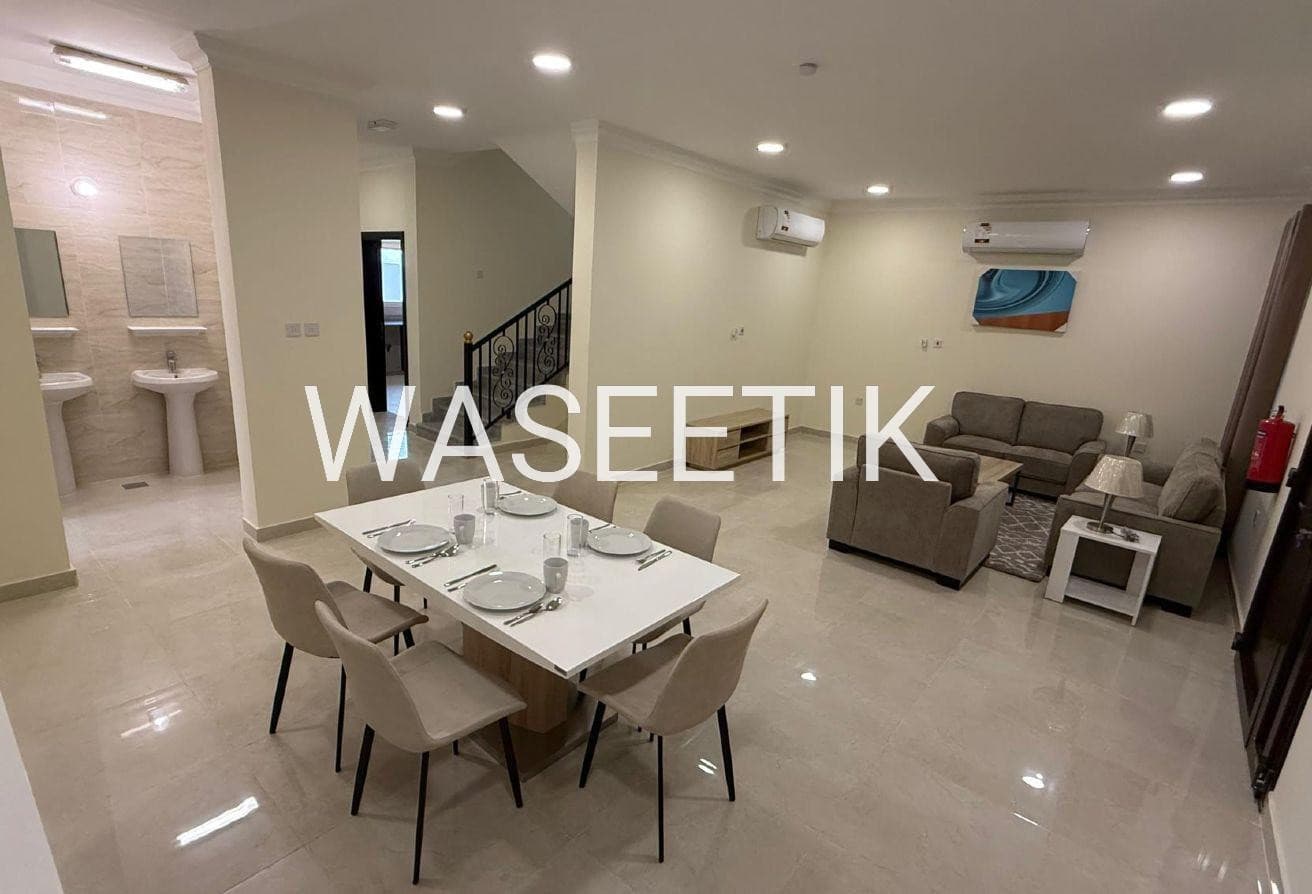 Furnished Villa 6bhk inside Compound in Al Kheesa