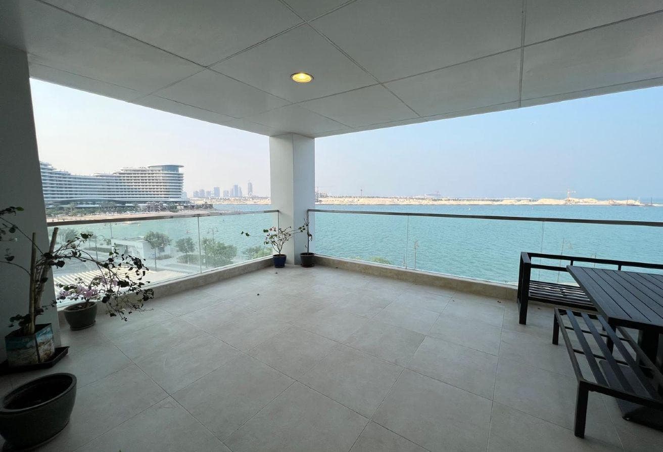 sea view terrace_one bedroom_premium location