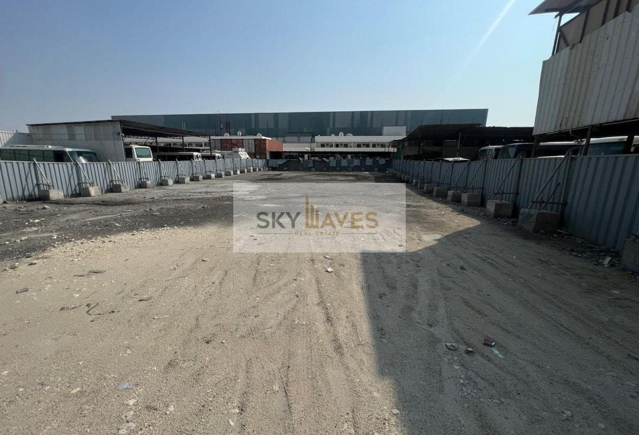OPEN YARD 870 SQM AND 2700 SQM INDUSTRIAL AREA
