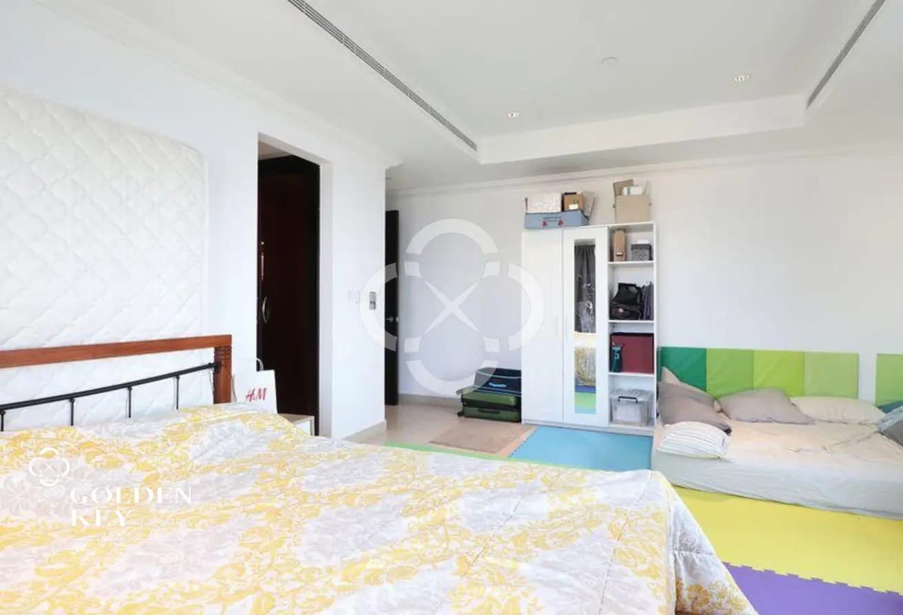 Spacious 2BR+Maid in Porto Arabia| SF | Sea View