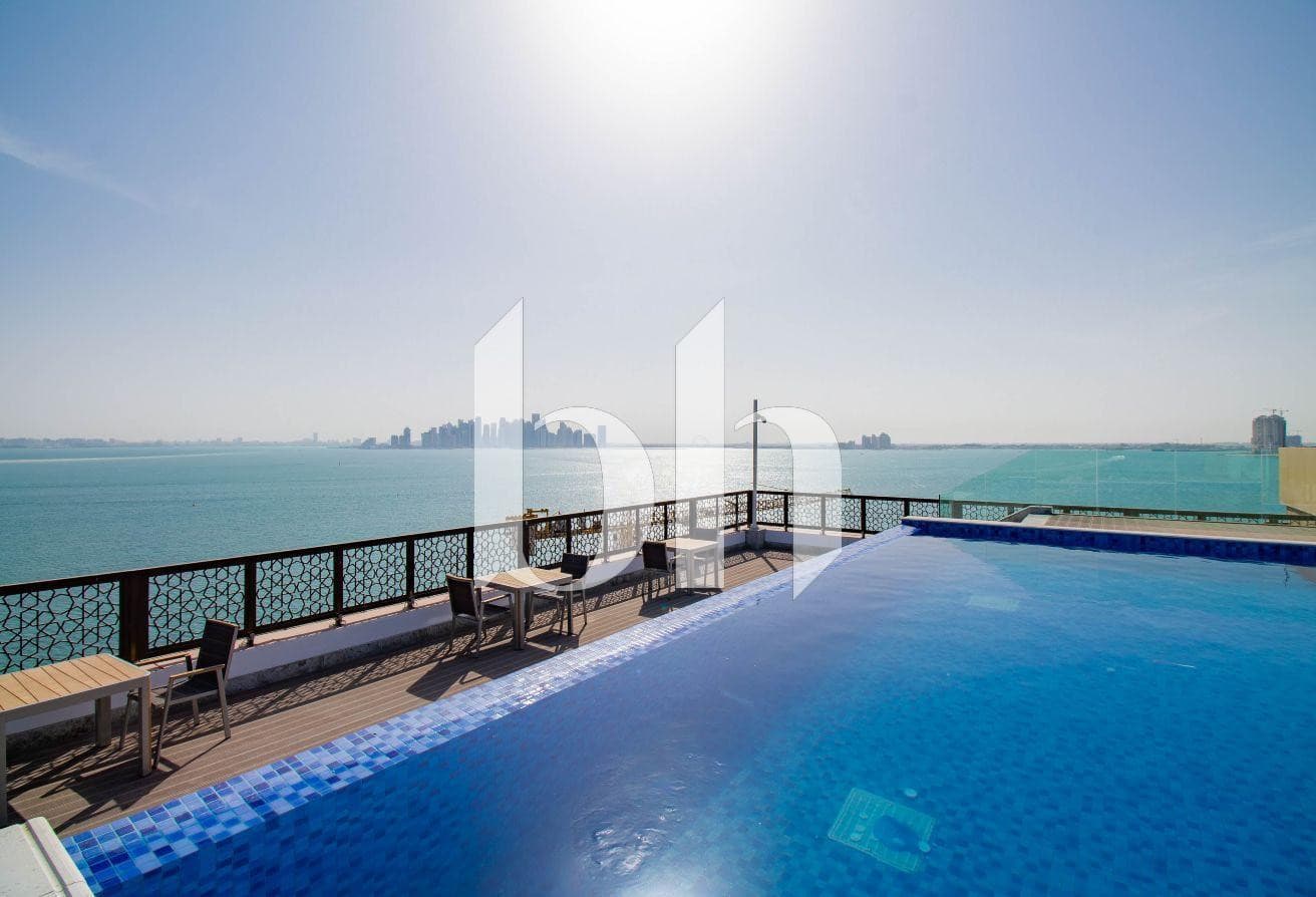 LUXURIOUS | 1 BEDROOM | WITH PRIVATE GARDEN