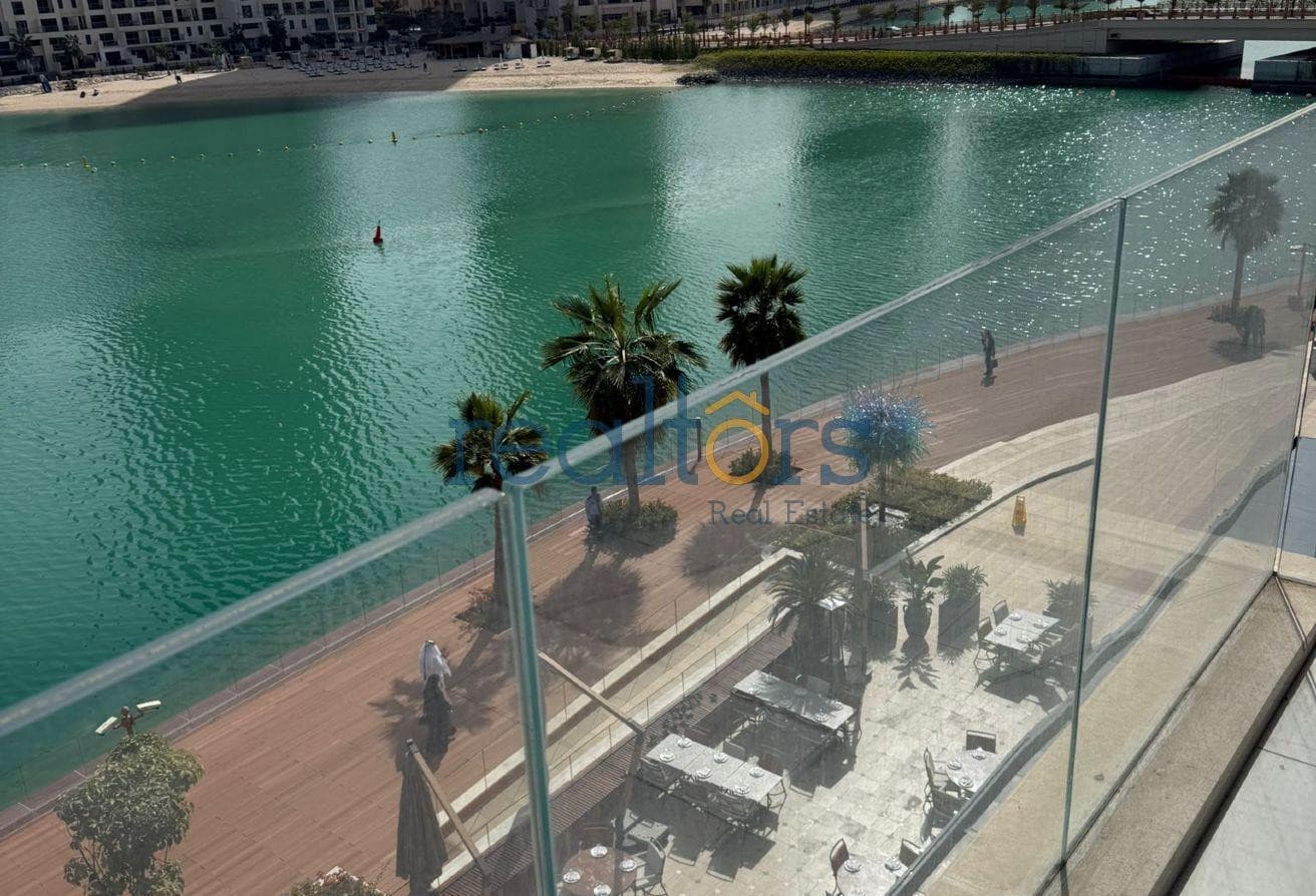 Semi-Furnished 1BR with Amenities in Gewan Island
