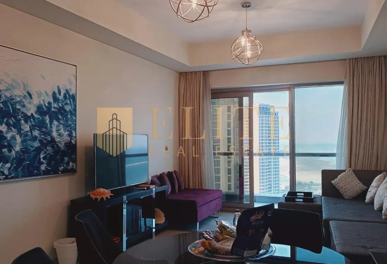 Luxury 1-Bedroom + Office Apartment in Lusail