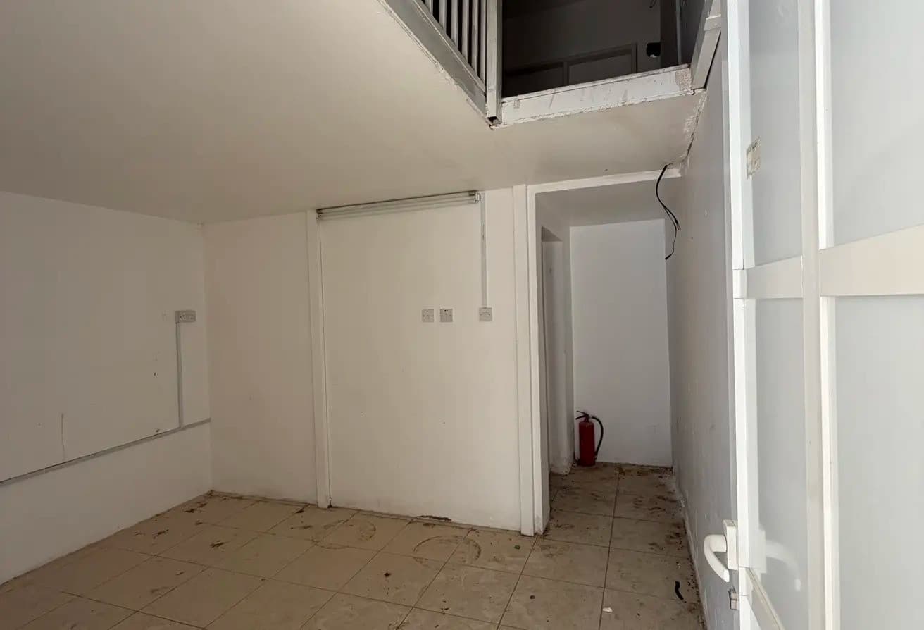 Shop for rent at prime location at Al aziziya st