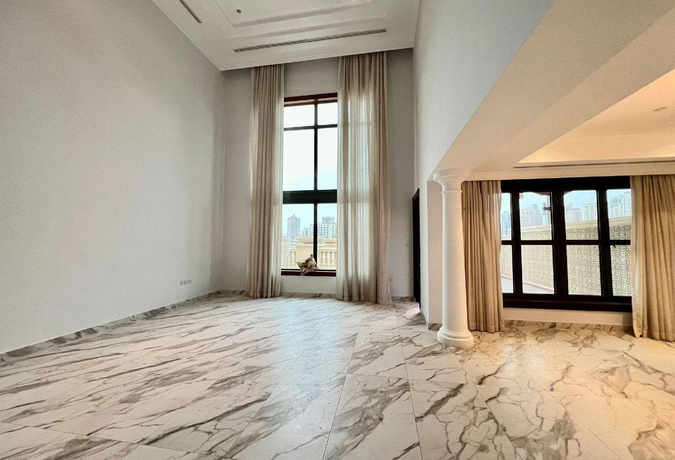 4 BHK+MAID SEMI FURNISHED TOWNHOUSE IN PEARL