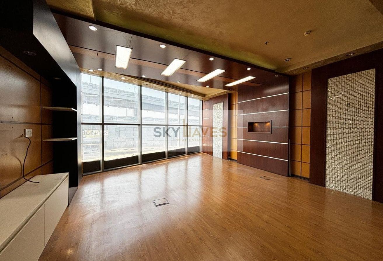 216 Sqm | Glass Fitted Office | Nr Safari Rd Abt
