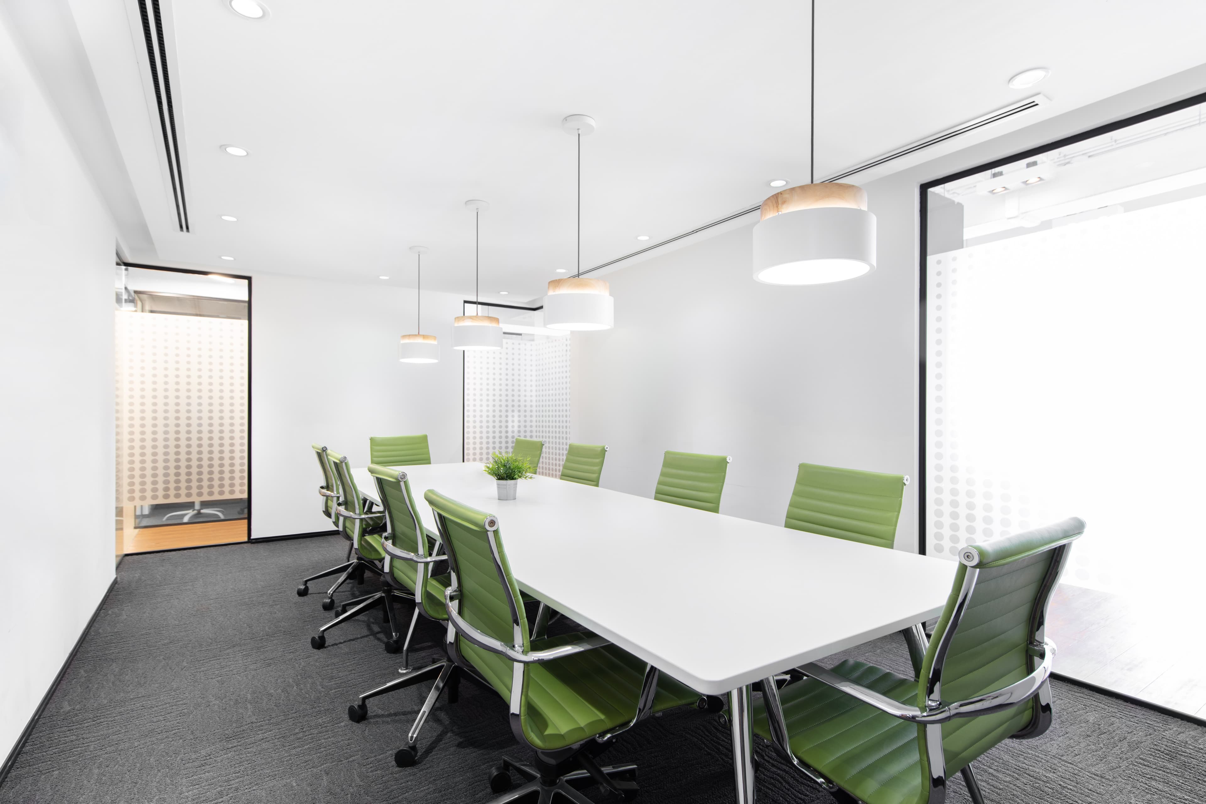 Fully serviced private office space to rent for you and your team in DOHA, The Pearl