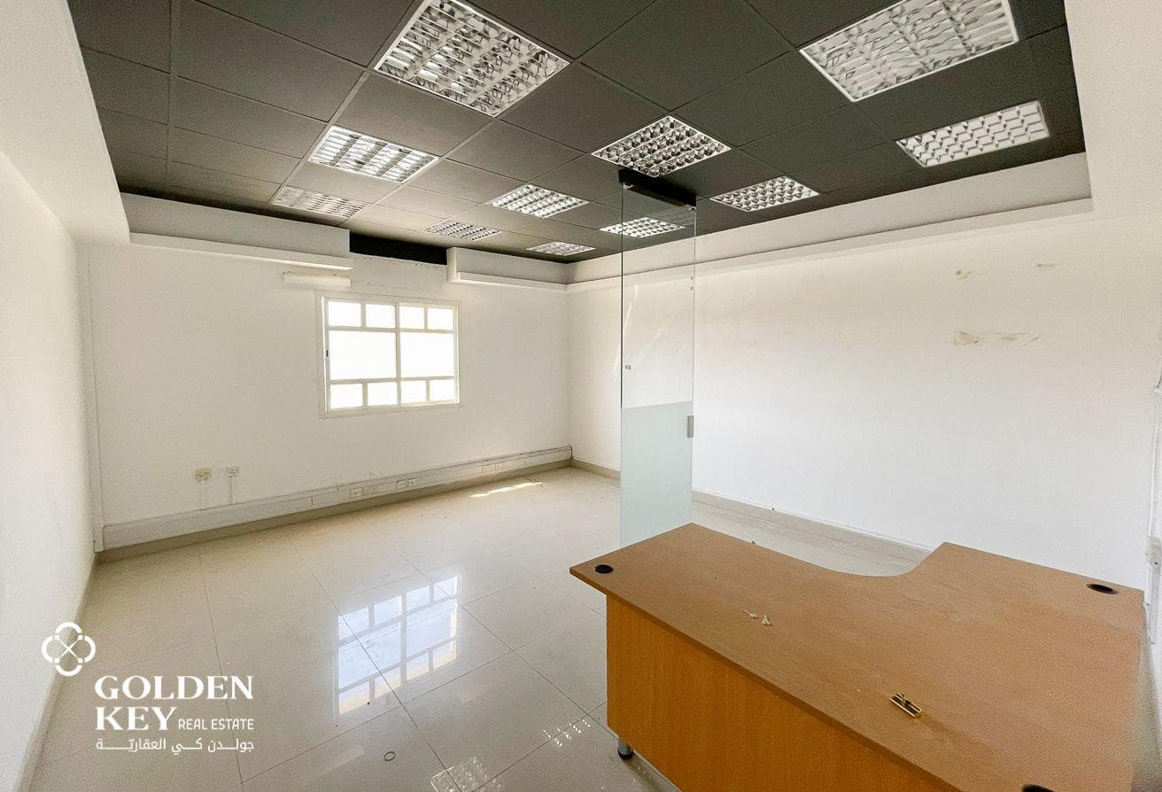Office Space | 140 sqm | Main Street