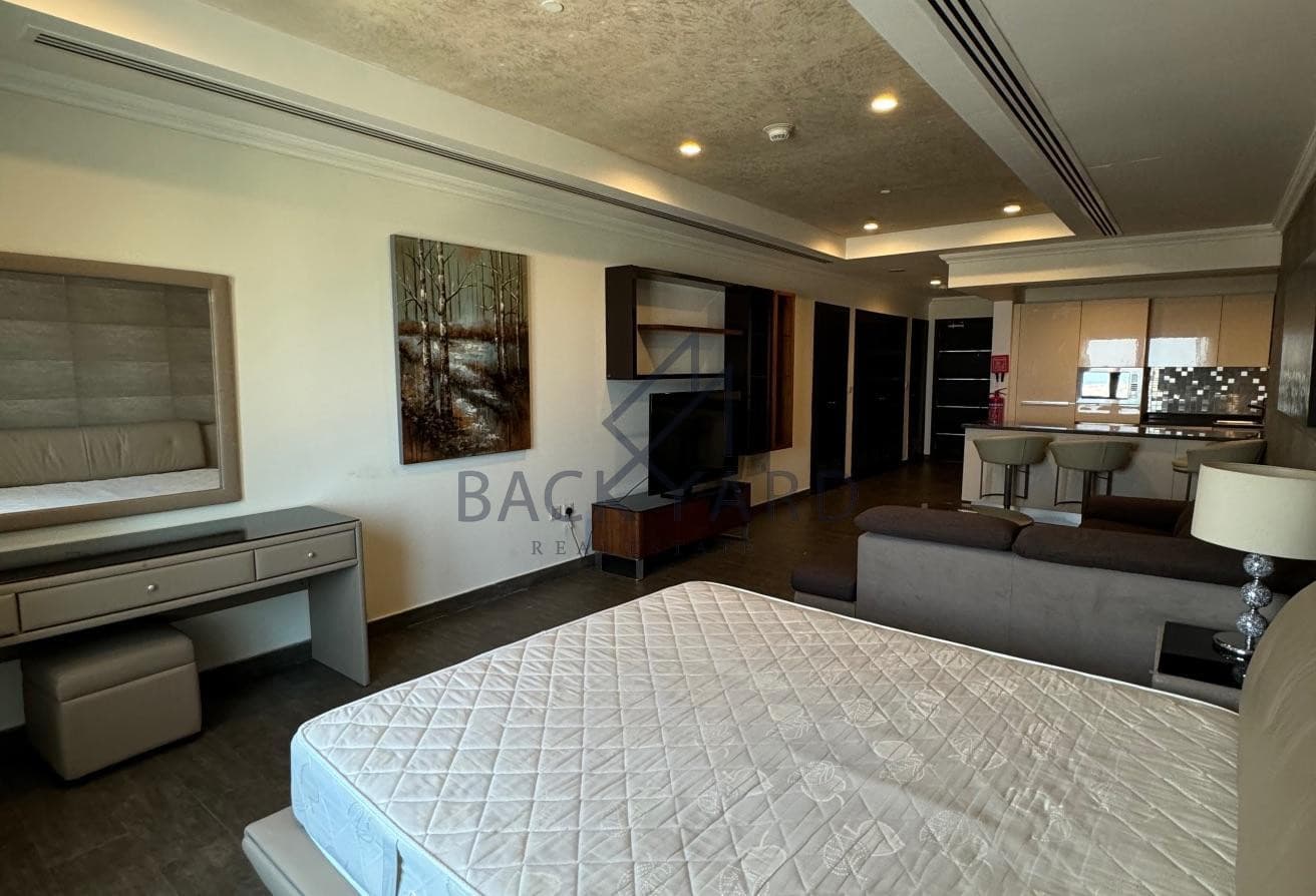 Elegant Studio in Viva Bahriya