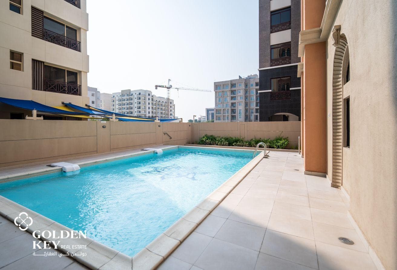 Modern Interior | Luxury 2-Bedroom | Foxhills