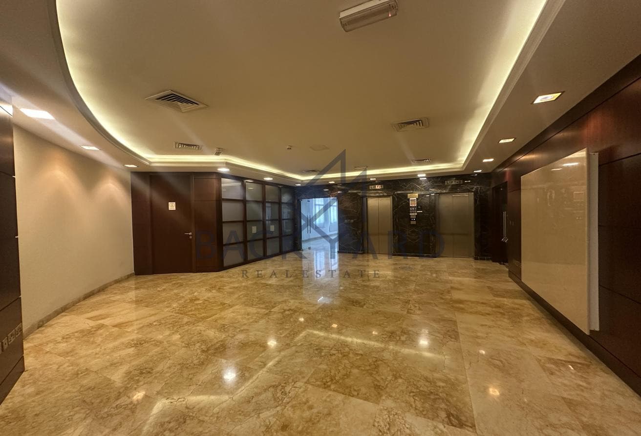 Luxurious Full Floor In Al Sadd Road