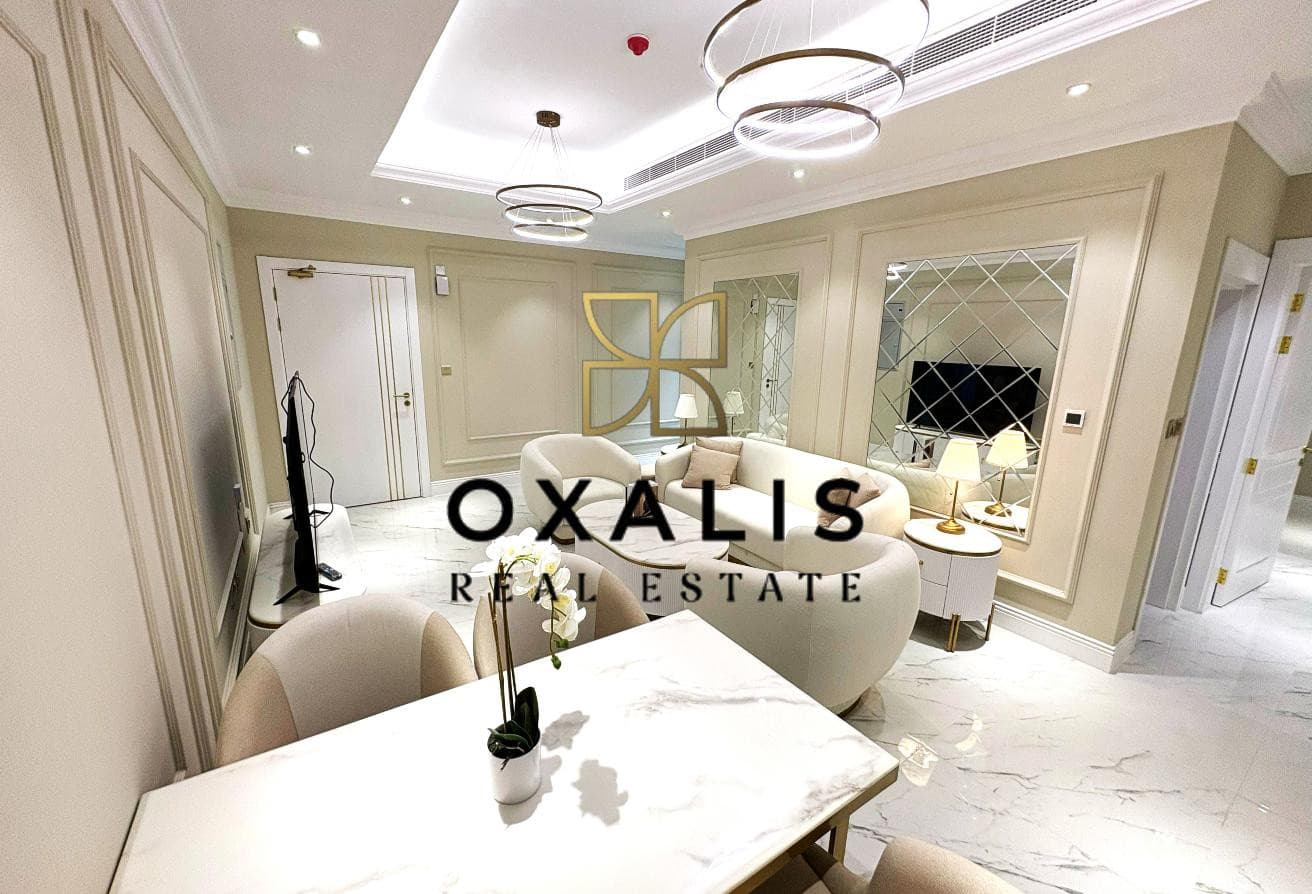 LUXURIOUS 2 BEDROOMS FURNISHED | NEAR WEST WALK