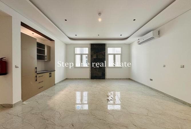 AMAZING BRAND NEW COMPOUND VILLA WITH 7 ROOMS