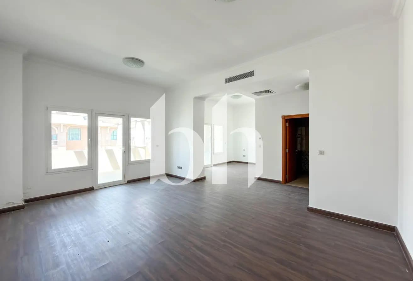4 Bedroom | Duplex | Marina View | Maid Room