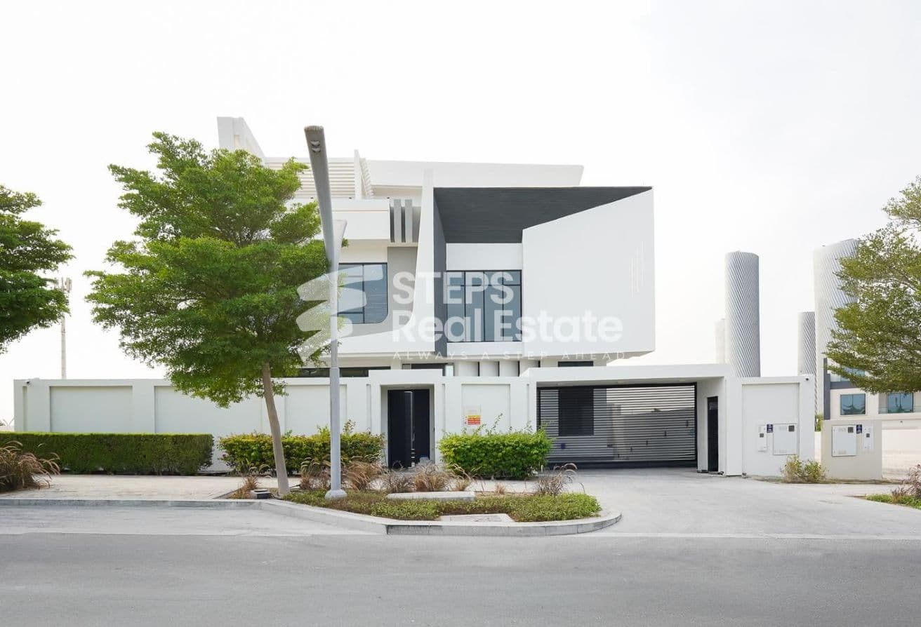 7 BHK Standalone Villa for Sale in Lusail