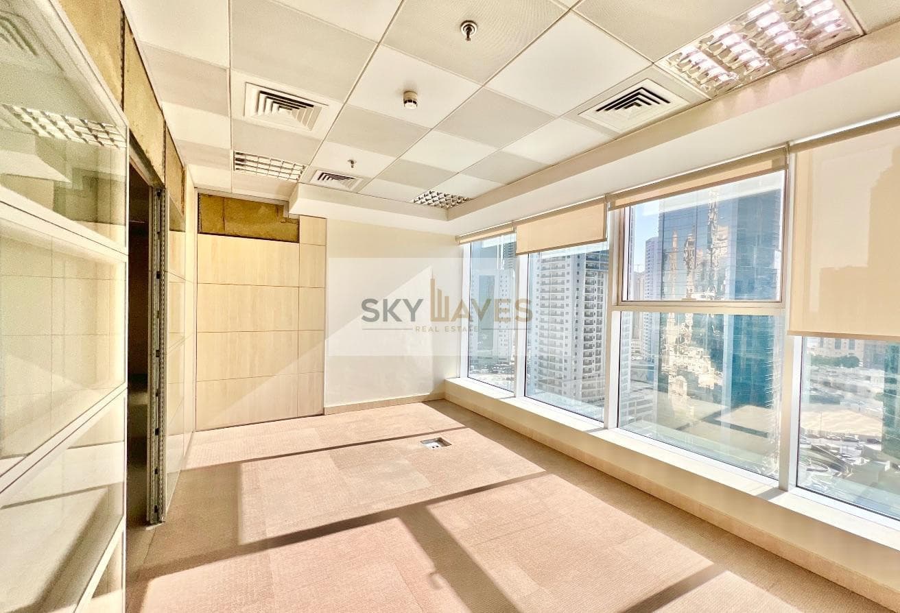 200 SQM FITTED OFFICE IN WESTBAY INCLUDING BILLS