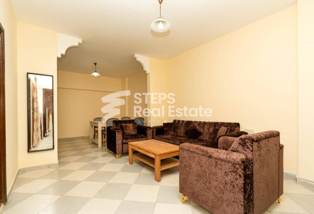 Elegant Apartment for Male Staff with City View
