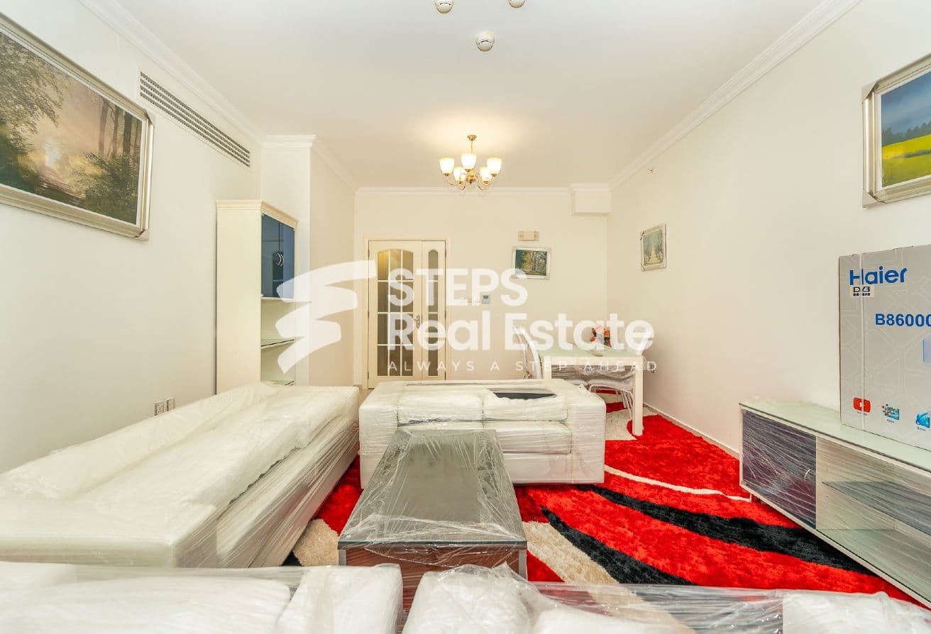 New Furnished Apartment with Sea View in West Bay