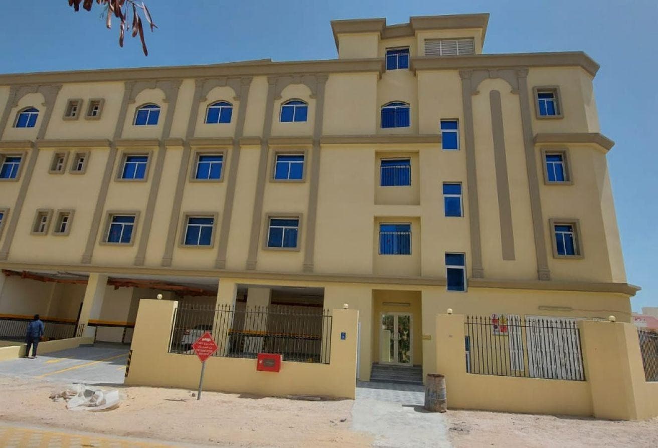 2 bhk flat U/F without commission at 3800 QR