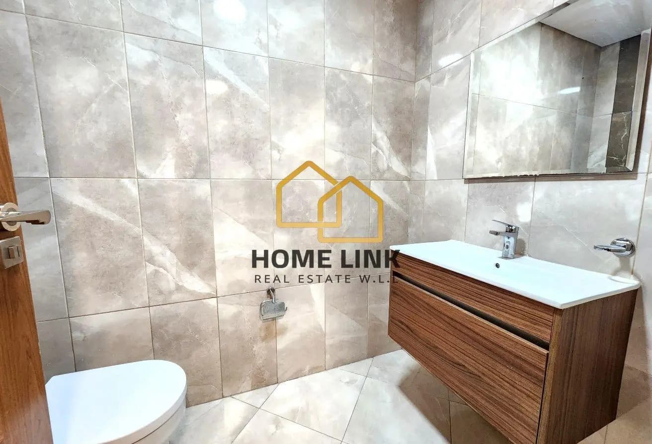 STADIUM VIEW | SPACIOUS 2 BEDROOM APT | FURNISHED