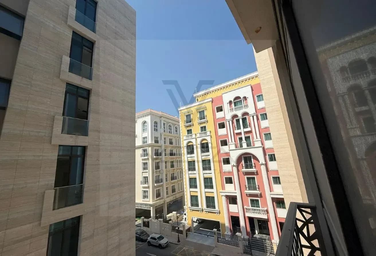Fully Furnished 1 BHK with City View