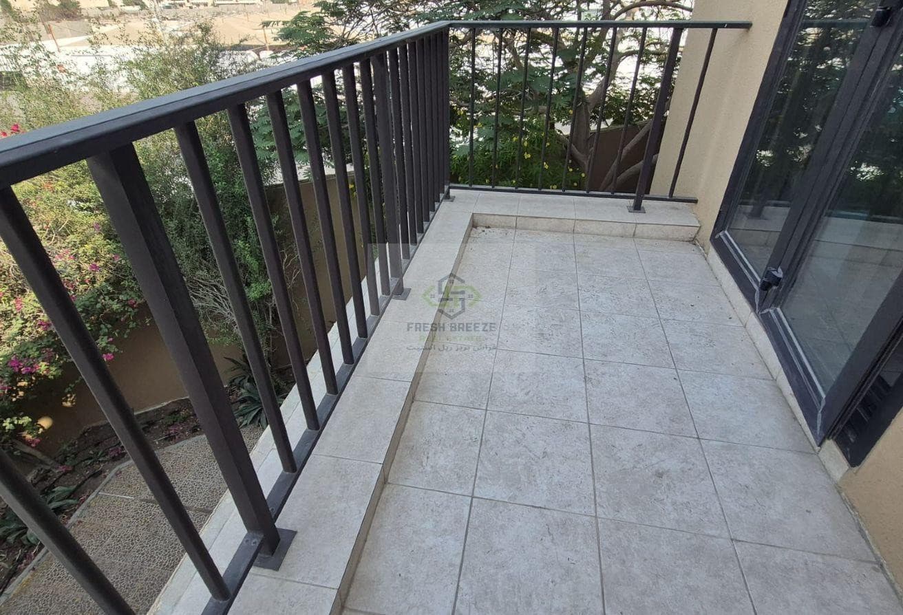 SF 3BDR + Maid Room Compound Villa With Amenities