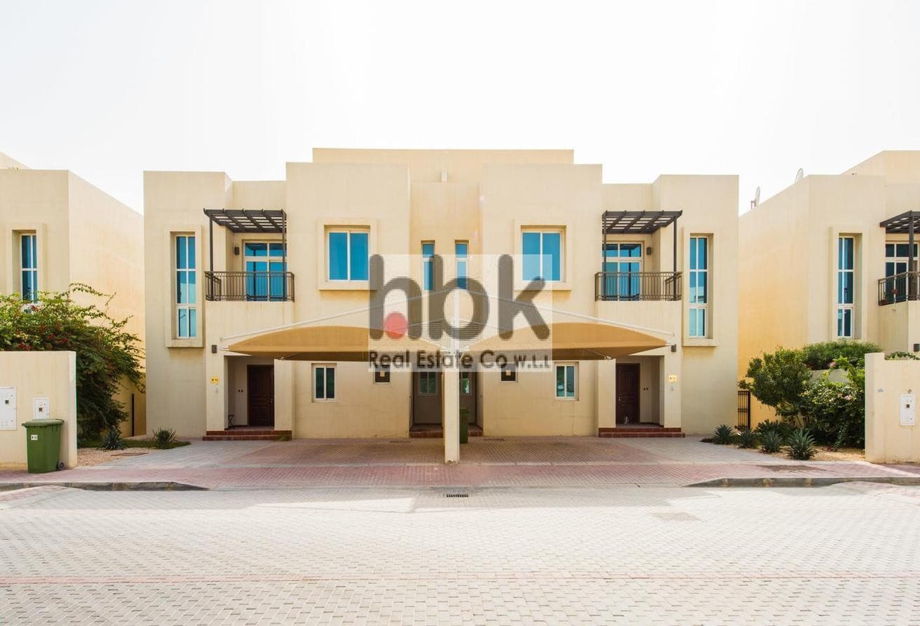 Villa 3 master bedrooms + maid No Commission